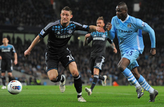 崭露头角 崭露头角